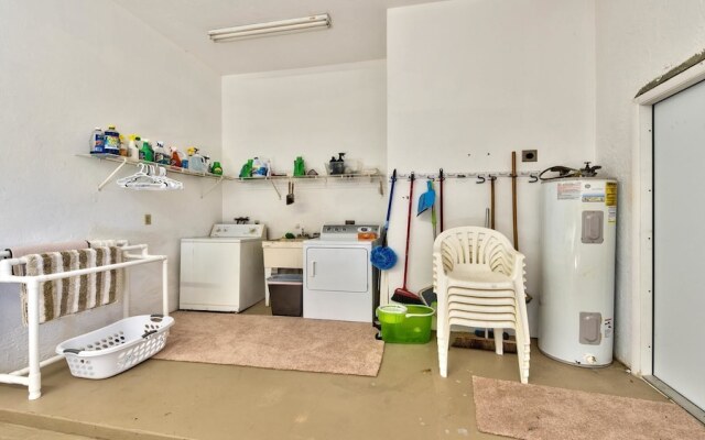 Sirena Waterfront 3 Bedroom Home by NFVH