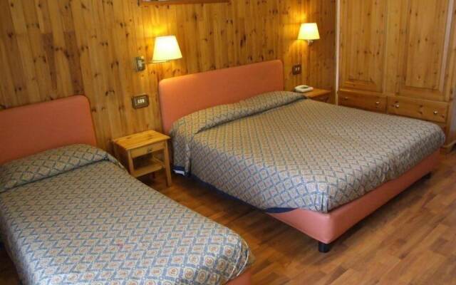 Hotel Cimone