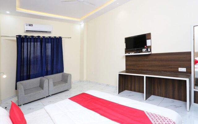 Hotel Lal Havelii Deluxe by OYO Rooms