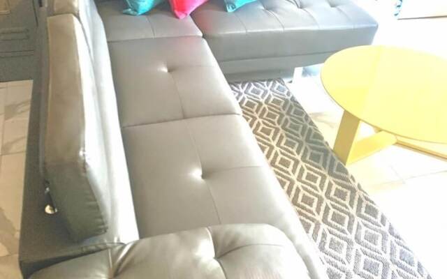 FLiXBed The Latinx - MIA Airport