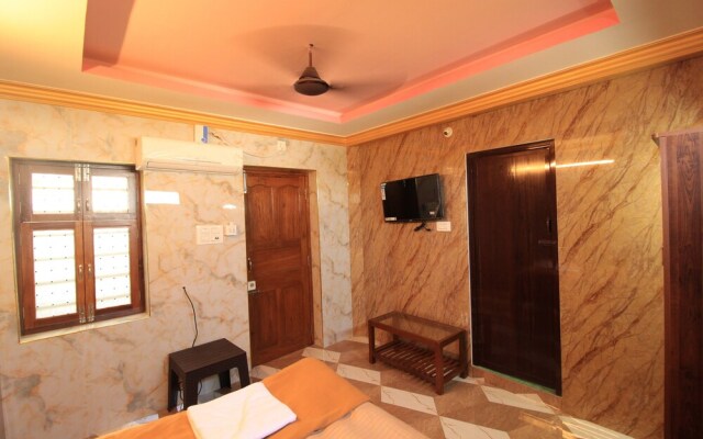 French Breeze Residency