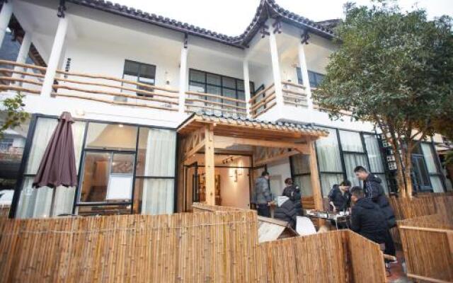 One Artisitic Guesthouse No. 3