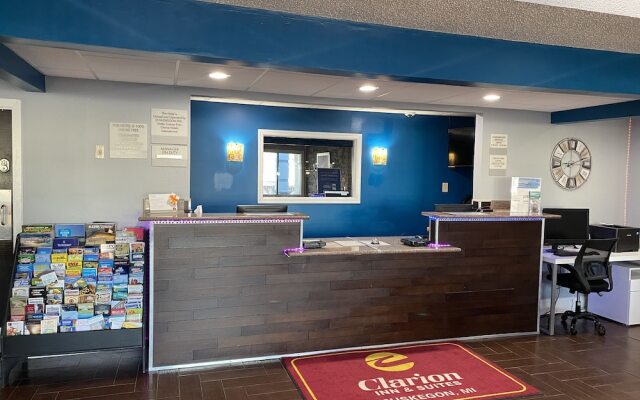 Days Inn By Wyndham Muskegon
