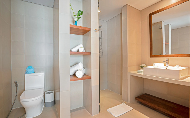 A La Carte Da Nang Beach