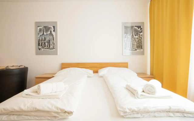 Central living - Stephansdom Apartments