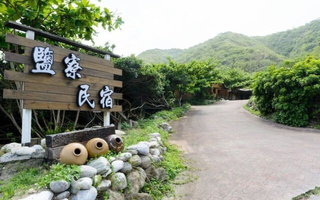 Hualien Yanliau B&B