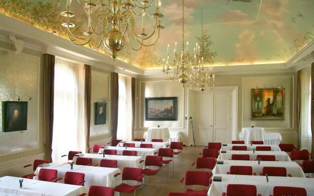 Kasteel De Vanenburg