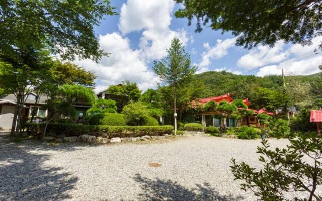 Pyeongchang Woori Village Pension