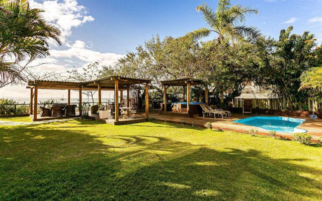 Apartamento pé na areia em Jurerê JBM202