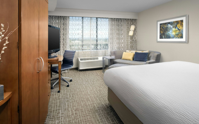 Courtyard by Marriott Tacoma Downtown