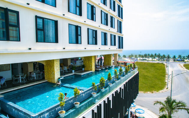 Cicilia Danang Hotel & Spa Powered by ASTON
