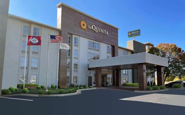 La Quinta Inn & Suites by Wyndham Jonesboro