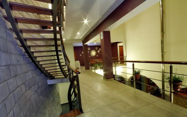 Hotel Mamasara
