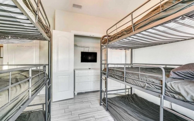 Tropic Like It's Hot