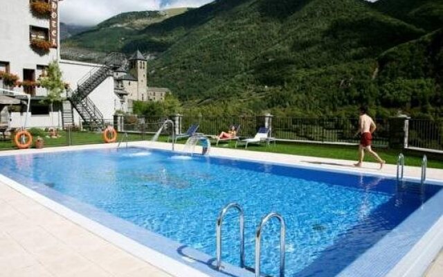 Hotel Villa de Torla