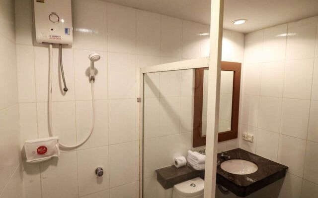 NIDA Rooms Sukhumvit Nana Khlong Tei