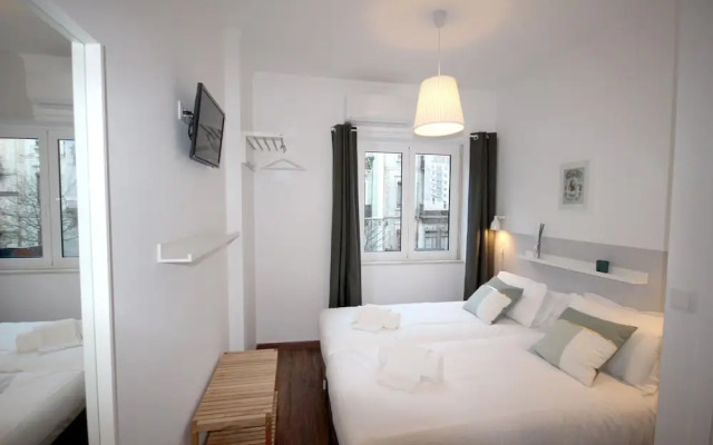 Lisbon Domus 1D by amcf