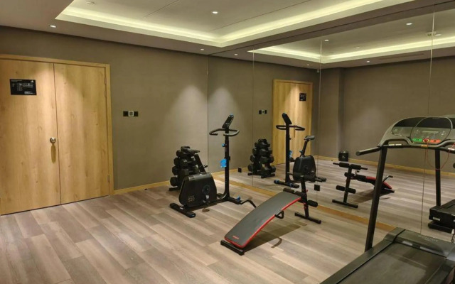 Zhanghe Hotel (Xi 'an Jingwei Industrial Park Store)