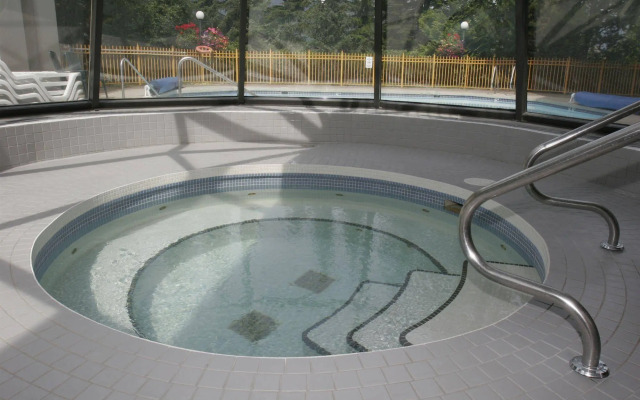ResortQuest at The Marquise