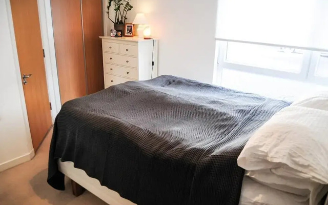 Canal View Apartment