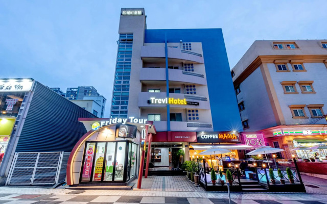 Trevi Hotel