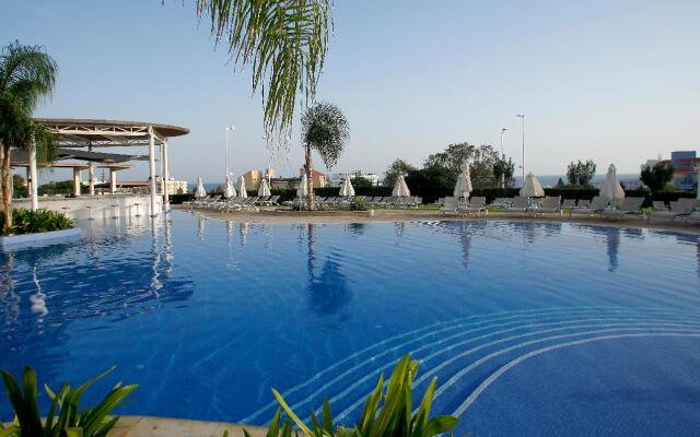 Sunrise Oasis Hotel & Waterpark
