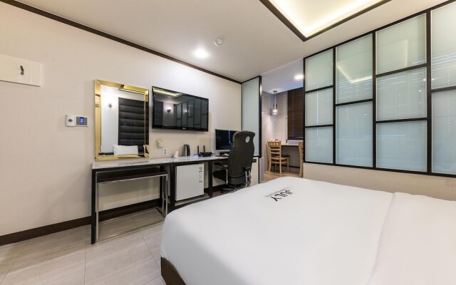 Changwon Masan Ros Signature Hotel