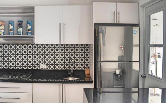 Stunning beach holidays house with 24h security
