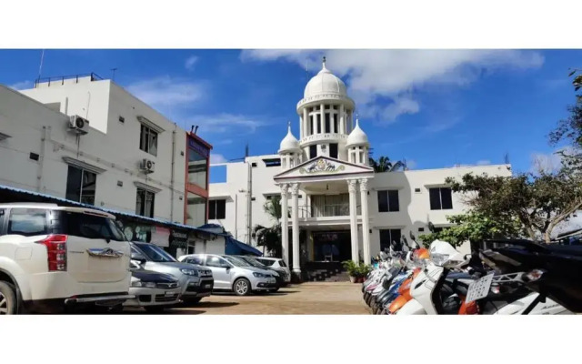 Hotel amoggh palace