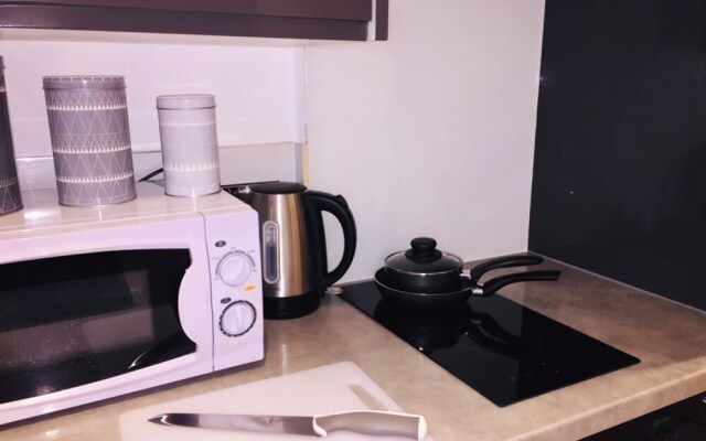 Crown Street House Serviced Apartments by Saffatel