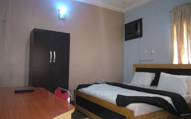 E-Class Resorts