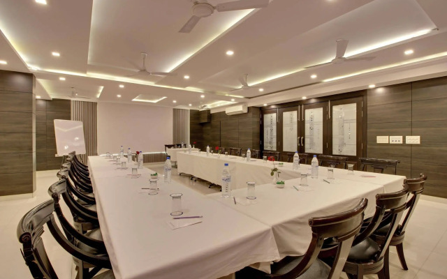 Hotel Sky Rich International
