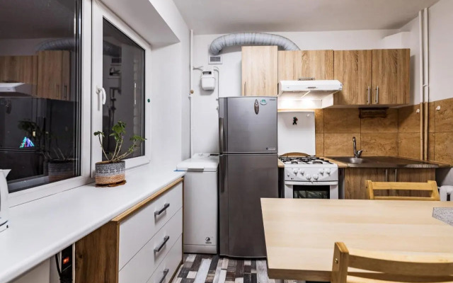 Cozy Apartment in Kaunas with Free Parking