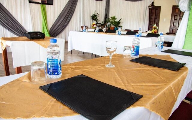 Glen Lodge & Tours