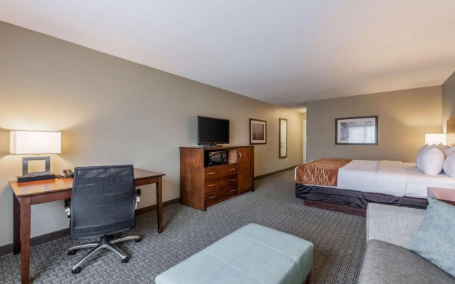 AmeriVu Inn and Suites - Chisago City