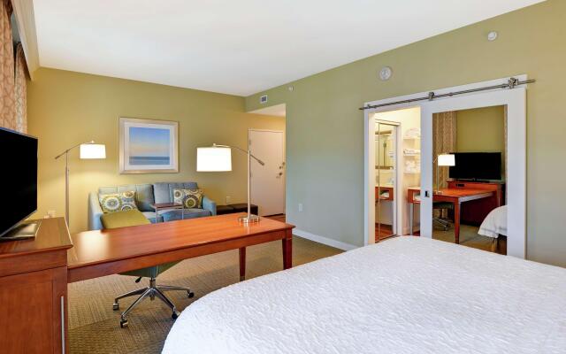 Hampton Inn & Suites Charleston Airport