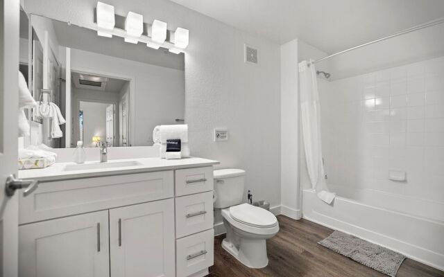 Cozy Suites Glendale