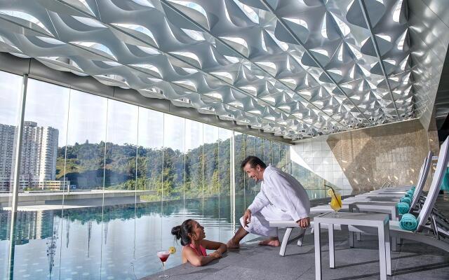 Gloria Residences Ion Delemen