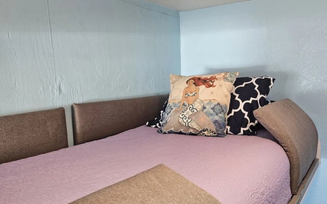 Yonegan Central Maui Getaways