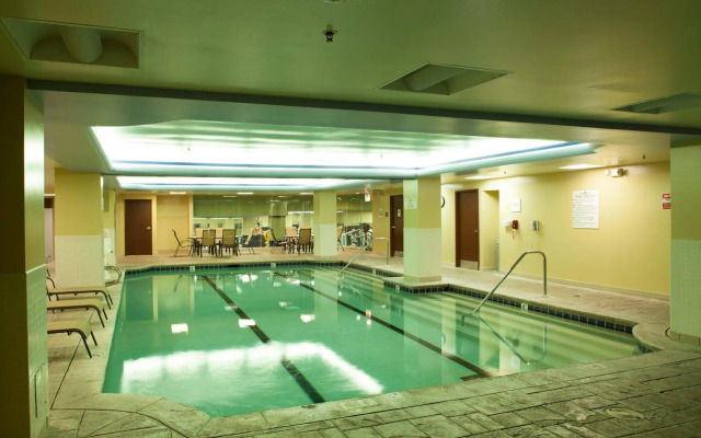 Hilton Cincinnati Netherland Plaza