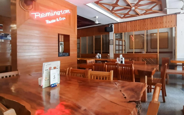 OYO 90428 Remington Hostel