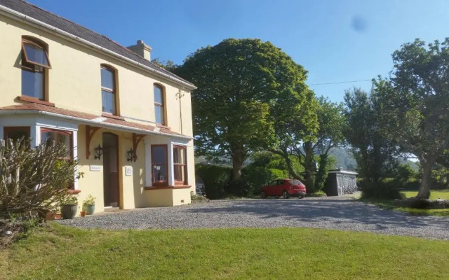 Bridge View House B&B and Restaurant