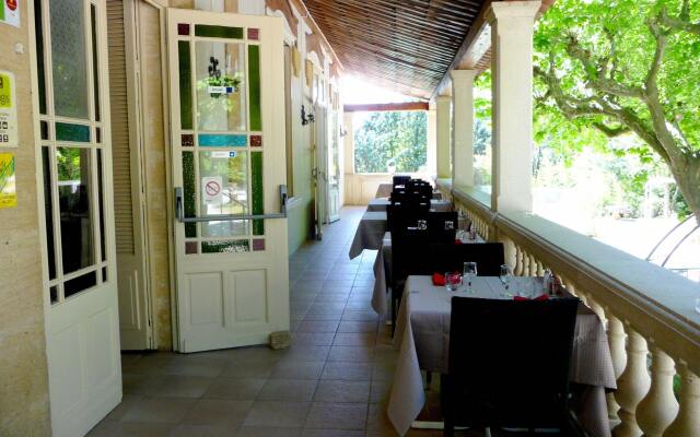 Hotel Restaurant Le Colombier