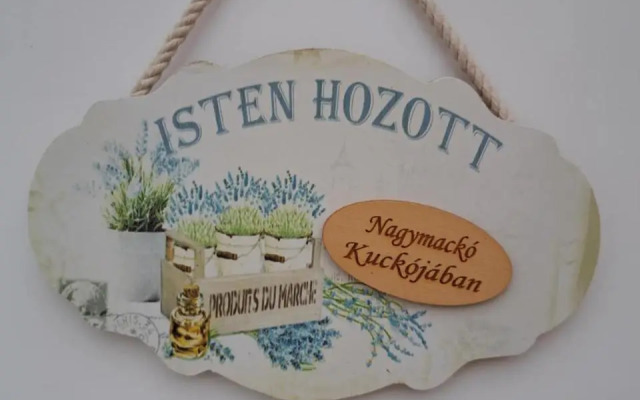 Nagymackó Kuckója