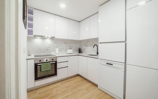 Lapa Stylish Apartment A by Vacationy