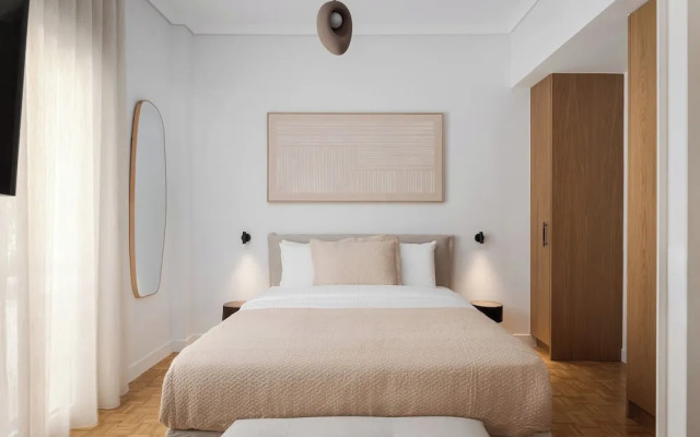 Kolonaki Athena Residence by Fineline