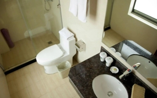 GreenTree Inn Lianyungang Guanyun Wenzhou Shangmaocheng Express Hotel