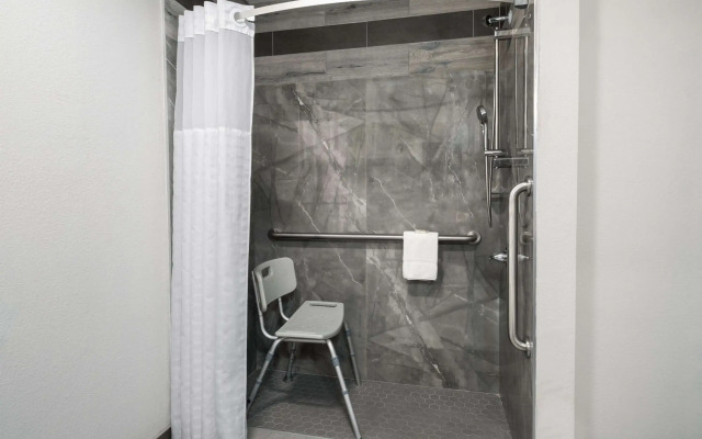 Ramada by Wyndham Locust Grove