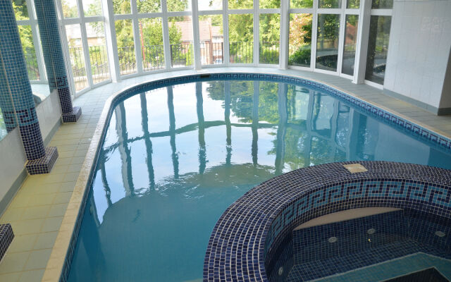 Melville Hall Hotel and Utopia Spa