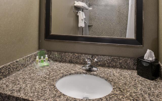 Holiday Inn Ontario Airport by IHG